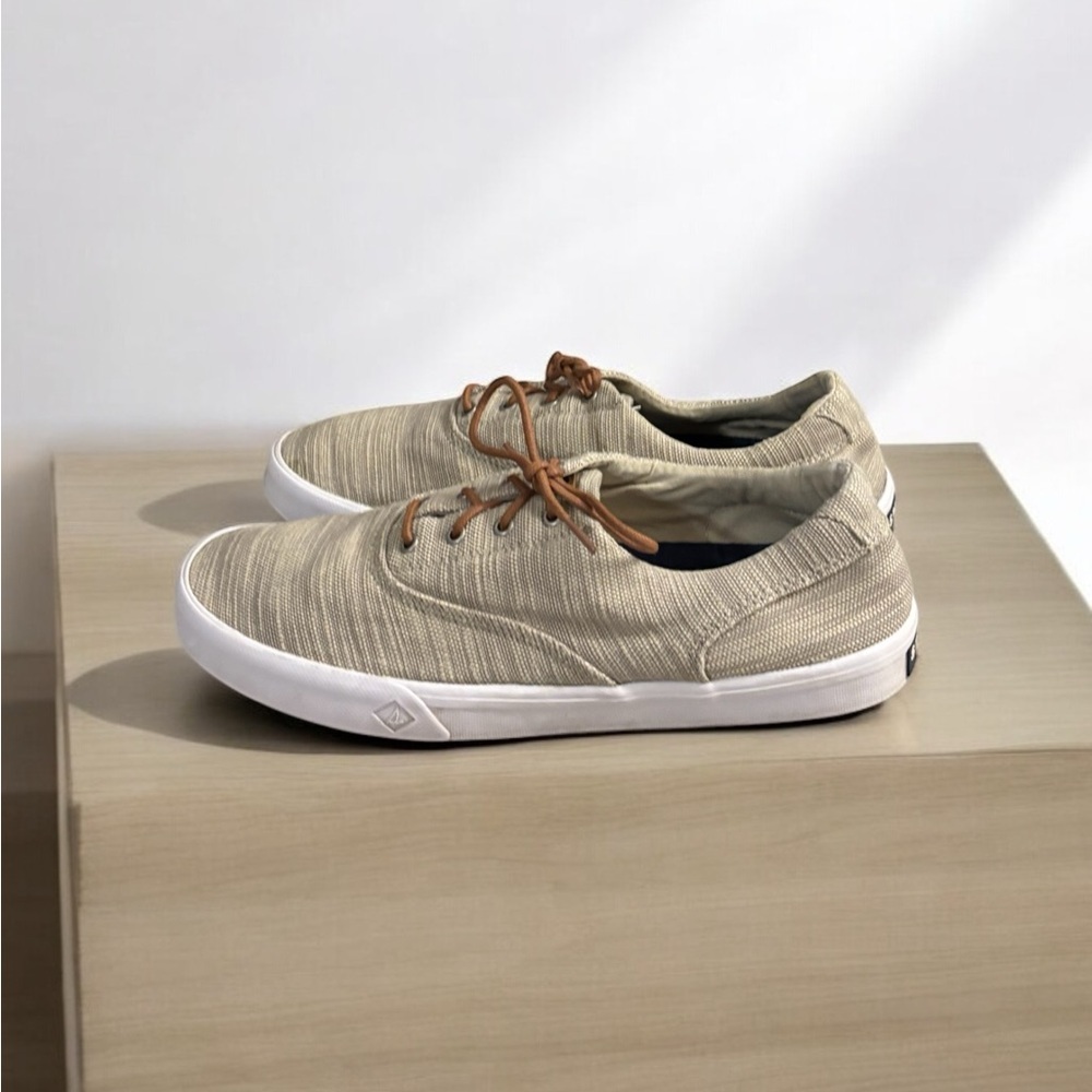Sperry Top Sider Beige Baja Boat Shoe. Size 12.
